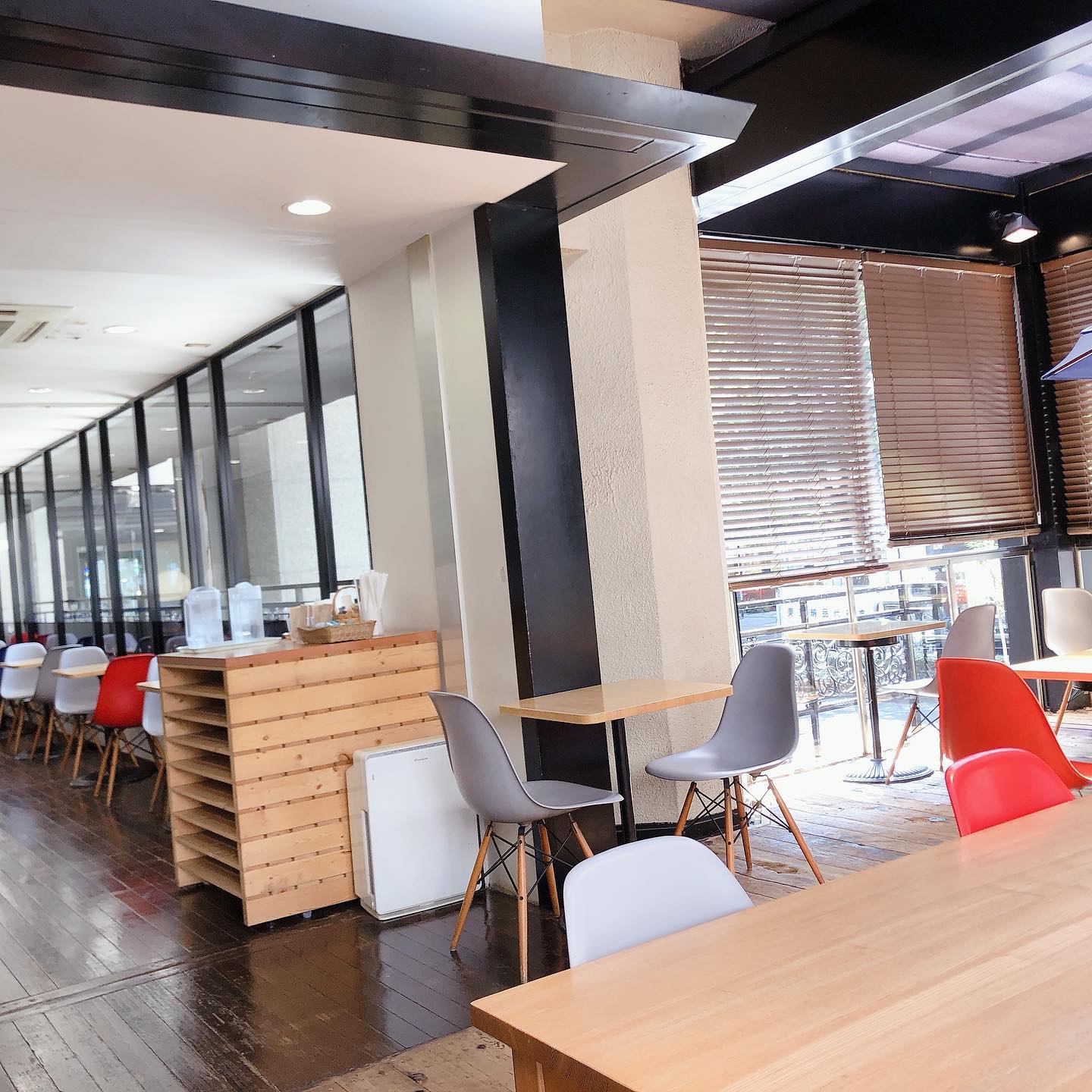 ベーカリーカフェ426表参道 隅田商事株式会社ピアザグループ